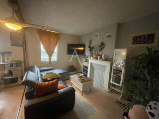  Maison  vendre 8 pices 235 m