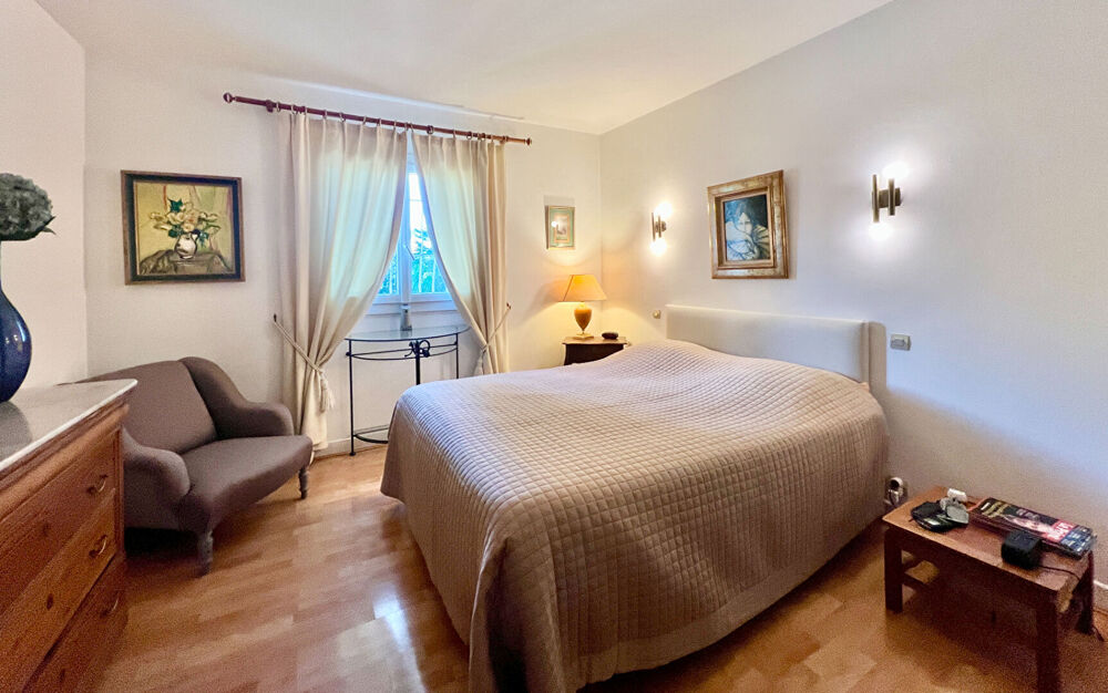 à vendre  Maison Saint-Raphaël (83700)