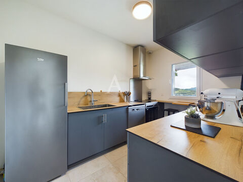  Maison  louer 4 pices 115 m