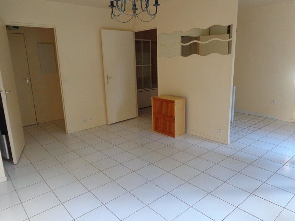 Location Appartement Appartement Rungis -1 piece   33.35 m2 Rungis
