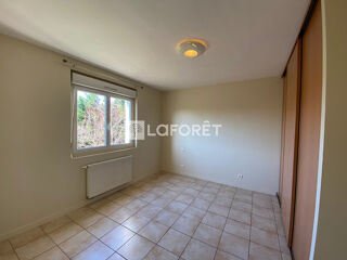  Maison à louer 4 pièces 95 m²
