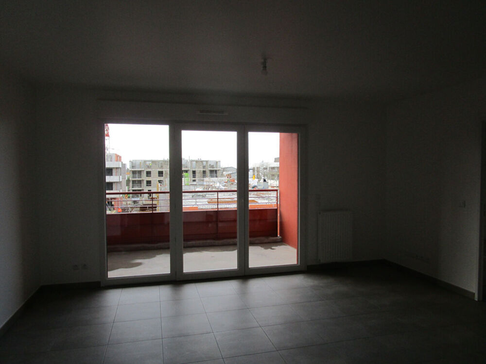 T2 44.09m²+ Balcon 7.54m²+1 pkg s/s