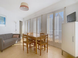  Appartement à louer 2 pièces 38 m²