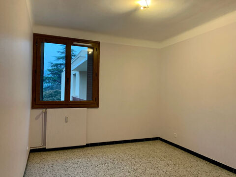  Appartement � louer 4 pi�ces 77 m�