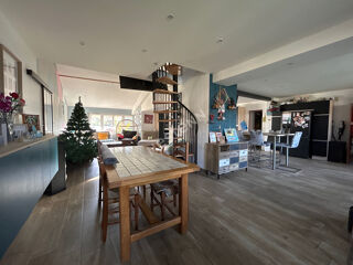  Maison � vendre 8 pi�ces 194 m�