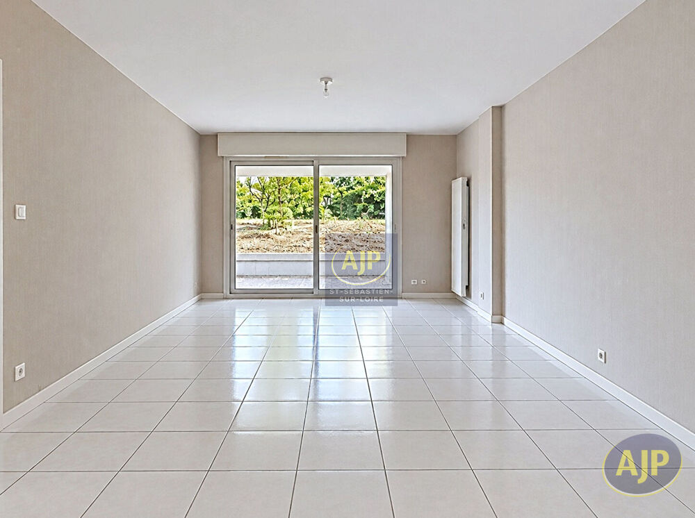Vente Appartement Appartement T2 avec Grande Terrasse Saint sebastien sur loire