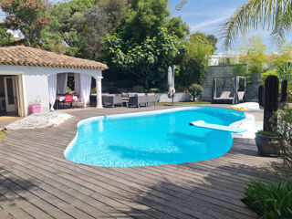 Maison à vendre 8 pièces 301 m²