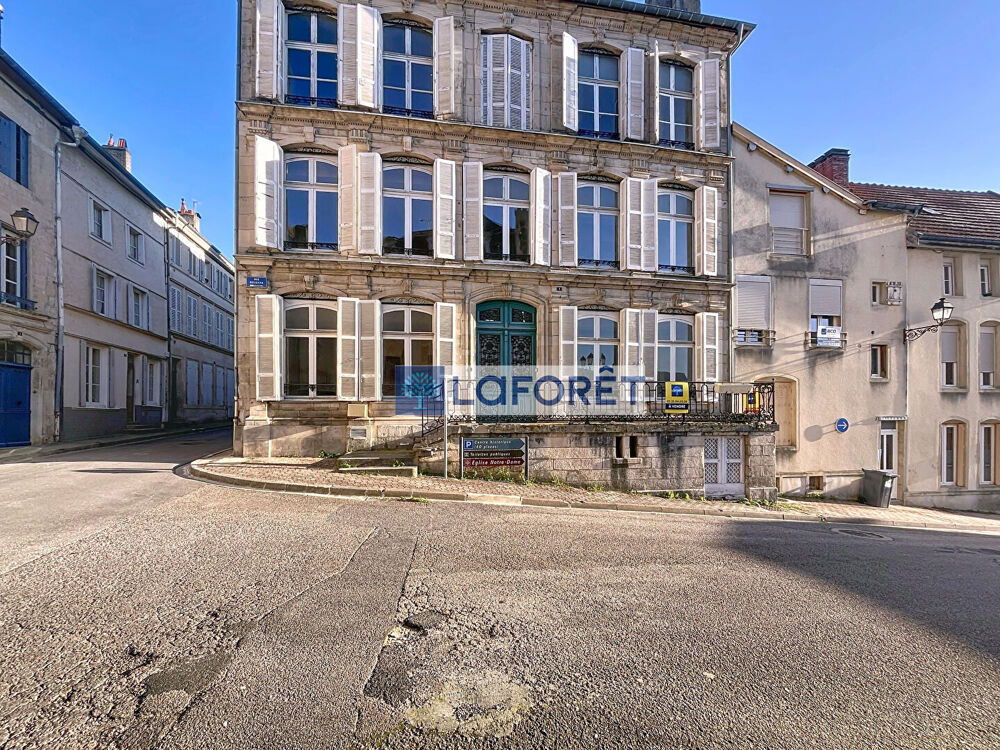 Immeuble à Joinville, 4 appartements, 303 m²