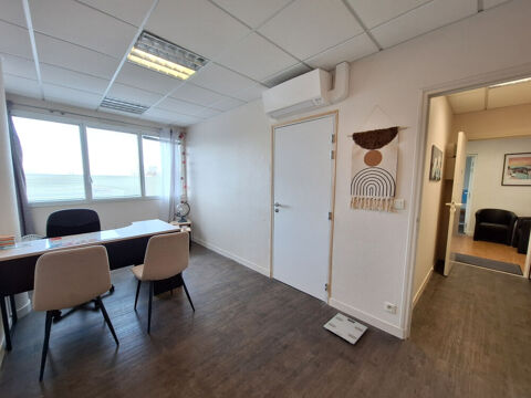 SAINT MALO  BUREAU A LOUER 670 35400 Saint malo