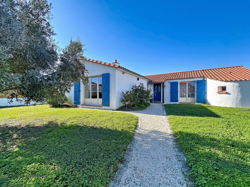 Vente Maison BRÉTIGNOLLES-SUR-MER ? QUARTIER DE LA SAUZAIE ? LONGÈRE DE CHARME À 1 KM DE LA MER Bretignolles sur mer