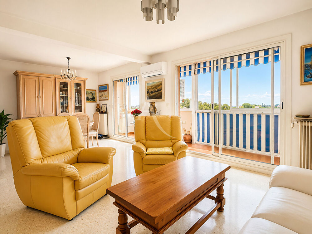 Vente Appartement BANDOL - À PIED DU PORT, DU CENTRE ET DES PLAGES Bandol