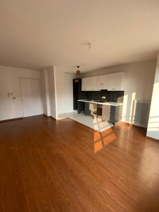  Appartement � louer 3 pi�ces 52 m�