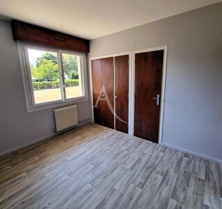  Maison à louer 5 pièces 90 m²