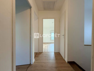  Maison à louer 5 pièces 89 m²