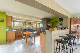  Maison à vendre 8 pièces 243 m²