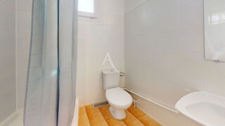  Appartement à louer 1 pièce 38 m²