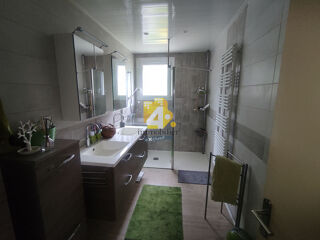  Maison � vendre 8 pi�ces 1 m�