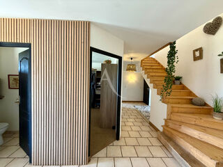  Maison à vendre 9 pièces 245 m²