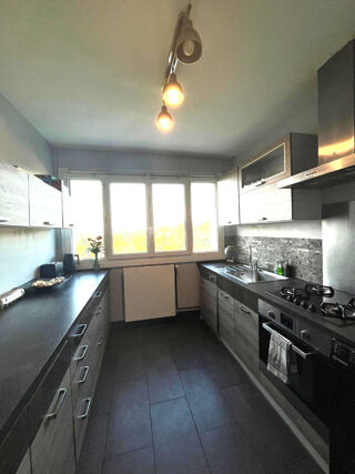  Appartement � vendre 4 pi�ces 82 m�