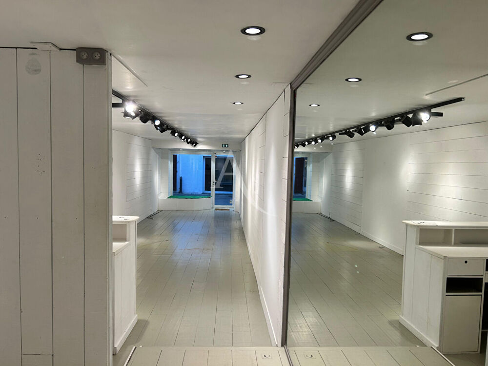   St Jean de Luz - centre ville - Local commercial 