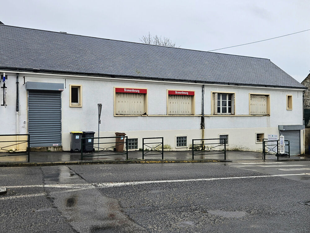   Bar-Tabac-Presse à Bourg-et-Comin. Bourg et comin