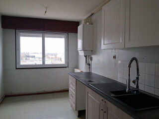  Appartement  vendre 4 pices 85 m