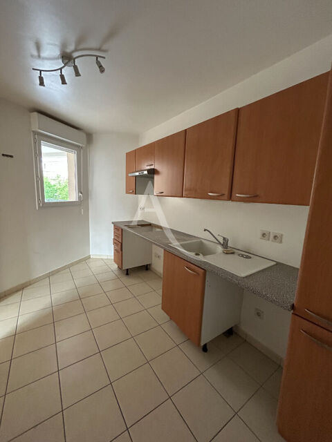  Appartement � louer 5 pi�ces 105 m�