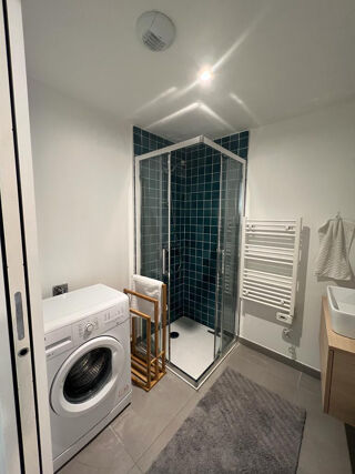  Appartement  louer 1 pice 42 m