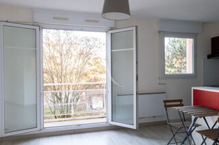 Appartement à louer 1 pièce 27 m²