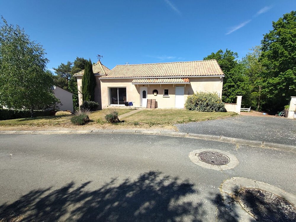 EXCLUSIVITÉ ? Une maison aux volumes exceptionnels, idéale pour accueillir tous vos projets de vie !