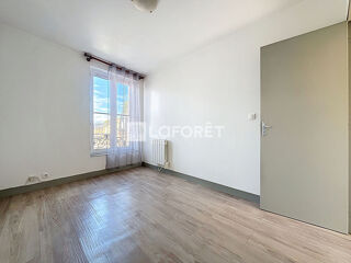  Appartement à louer 2 pièces 38 m²