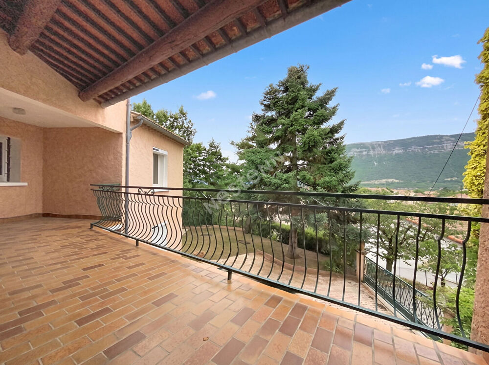 A vendre maison 2 logements à Laragne-Montéglin