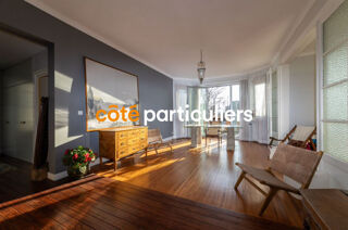  Villa  vendre 12 pices 313 m