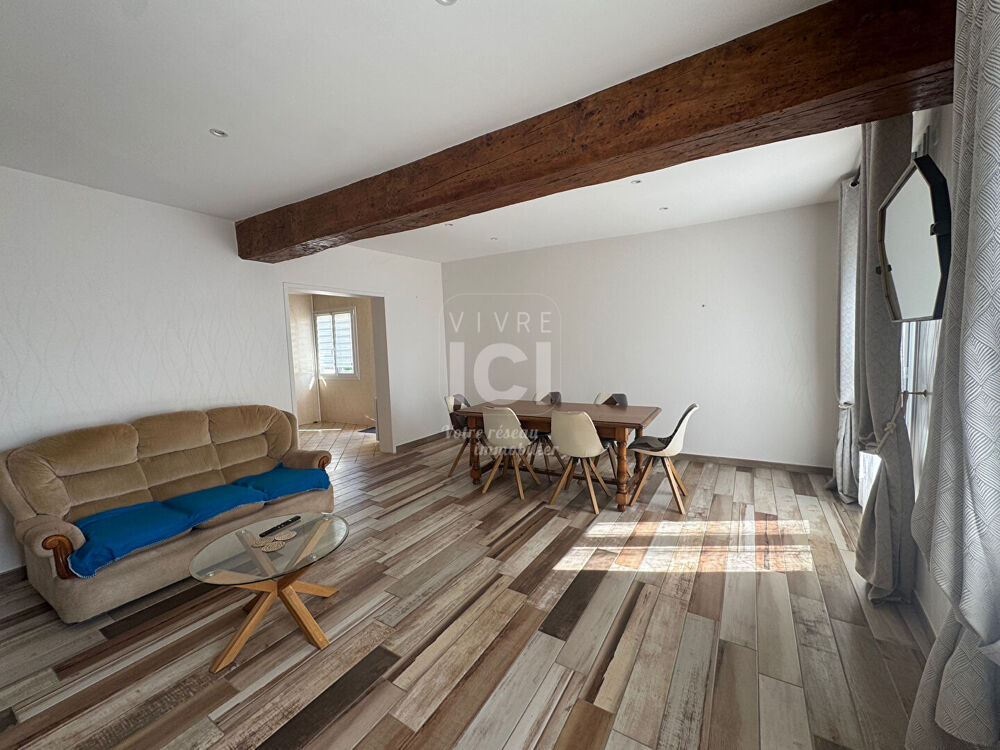 Vente Maison Maison Montreuil-bellay 6 pièce(s) 133 m2 Montreuil-bellay