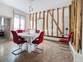  Appartement à louer 4 pièces 82 m²