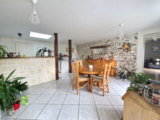  Maison  vendre 5 pices 109 m