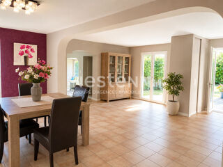  Maison à vendre 6 pièces 197 m²