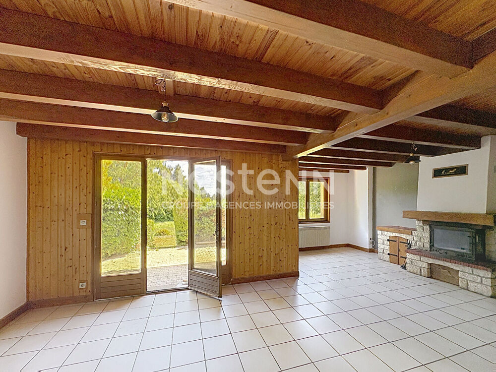 Vente Maison EXCLUSIVITE ! Maison avec garage  sur 1200 m2 environ de terrain clos à MONTREGARD Montregard