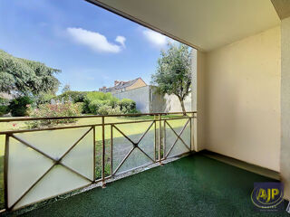 Vente Appartement NANTES - SAINT DONATIEN -  Studio à vendre avec terrasse et parking - Pour investisseur Nantes