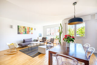  Appartement � vendre 4 pi�ces 99 m�