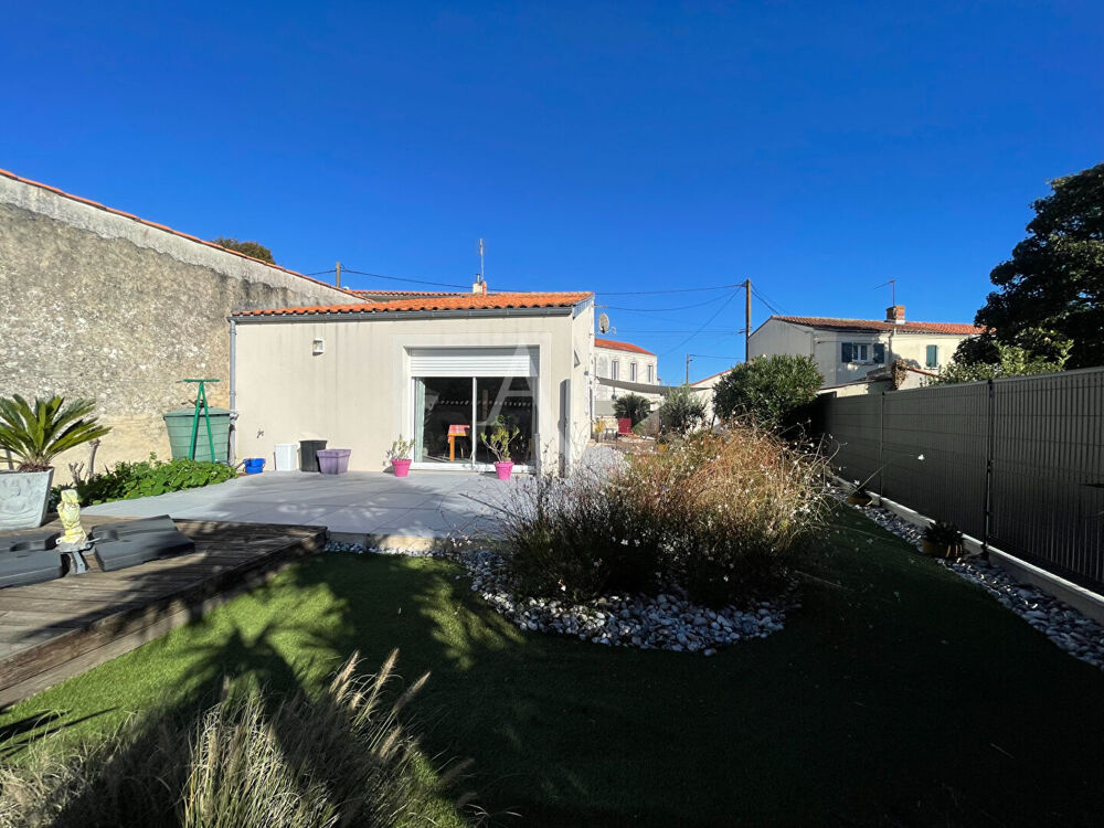 Vente Maison Maison 3 chambres, bureau, garage Vergeroux