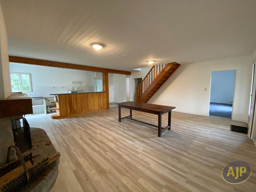 BLAIN, maison 3 ch + bureau