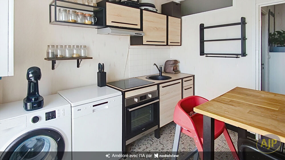 Vente Appartement Appartement de type 3 avec double balcon et parking sécurisé Le bouscat