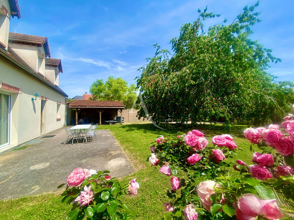 Maison 7 pièces 161 m² · à Chaingy · 161 m² · 346 000 €