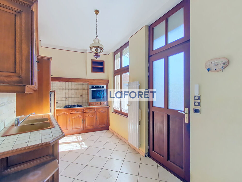 Vente Maison Maison L'isle-en-rigault 5 pièce(s) 141 m2 L isle en rigault