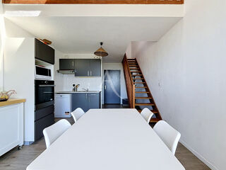  Appartement à louer 2 pièces 48 m²