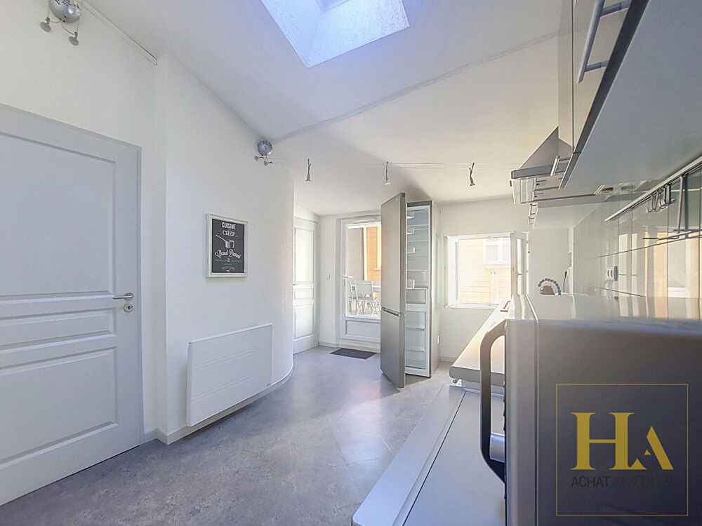 Vente Appartement --UN DUPLEX ATYPIQUE PLEIN DE CHARME À DEUX PAS DU CENTRE-VILLE ! Valence