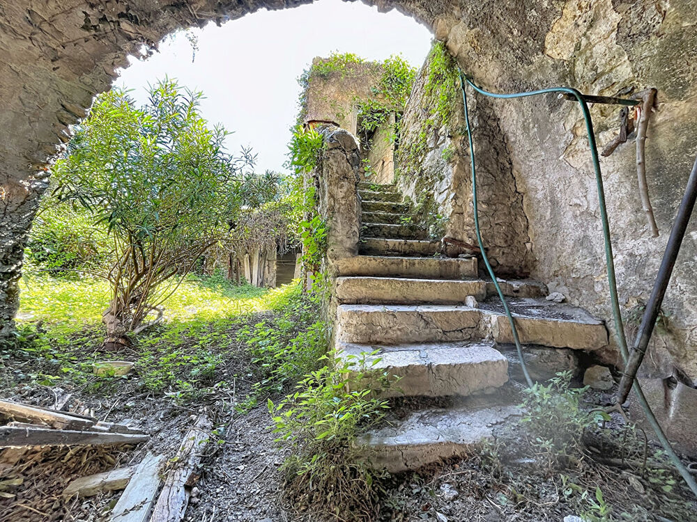 Vente Maison ARDÈCHE, BAIX : Maison de caractère en pierre. 174 m² habitables au sein d'un ensemble de +500 m² au sol Baix