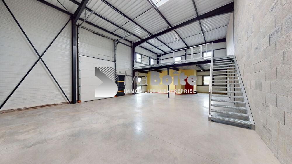   RIORGES - Local artisanal neuf zone la Villette 