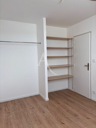 Maison à louer 5 pièces 73 m²